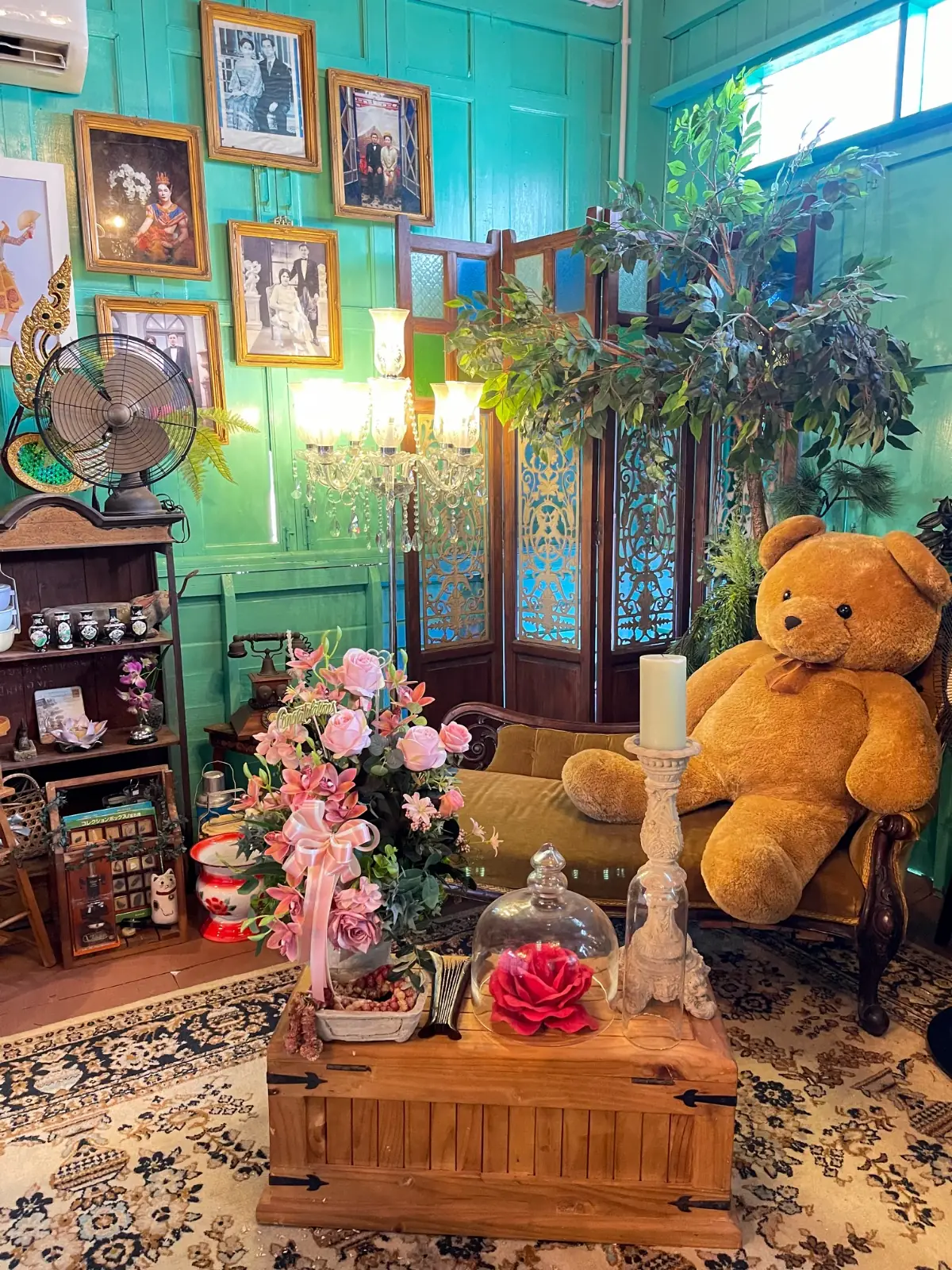 บ้านฝรั่งคู่ ambiance image 2