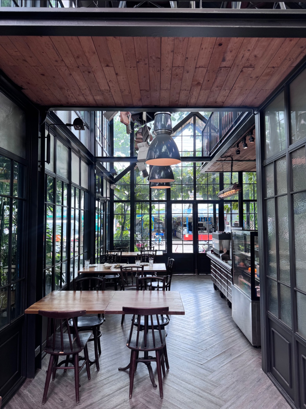 เขียวไข่กา overall image 1