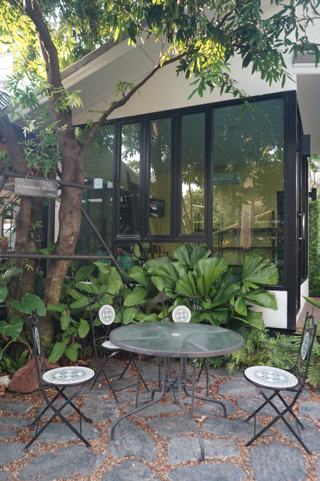 The 66 Cottage ambiance image 5