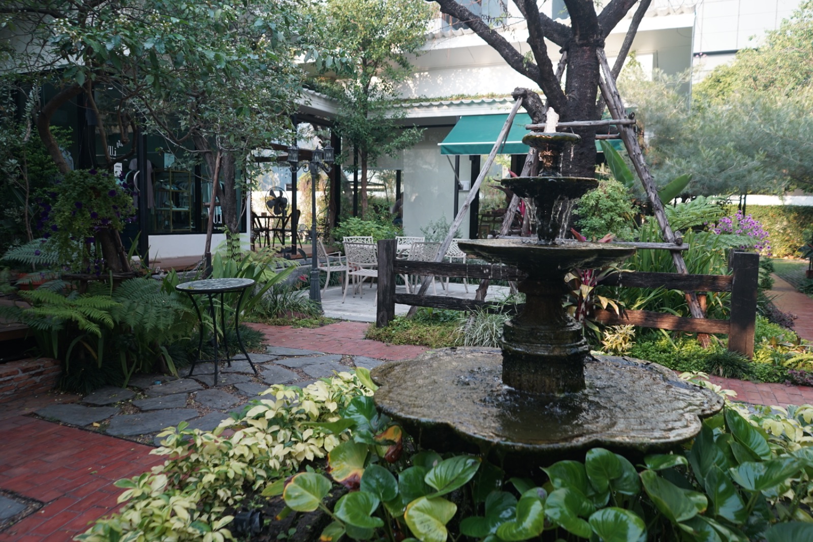 The 66 Cottage ambiance image 7