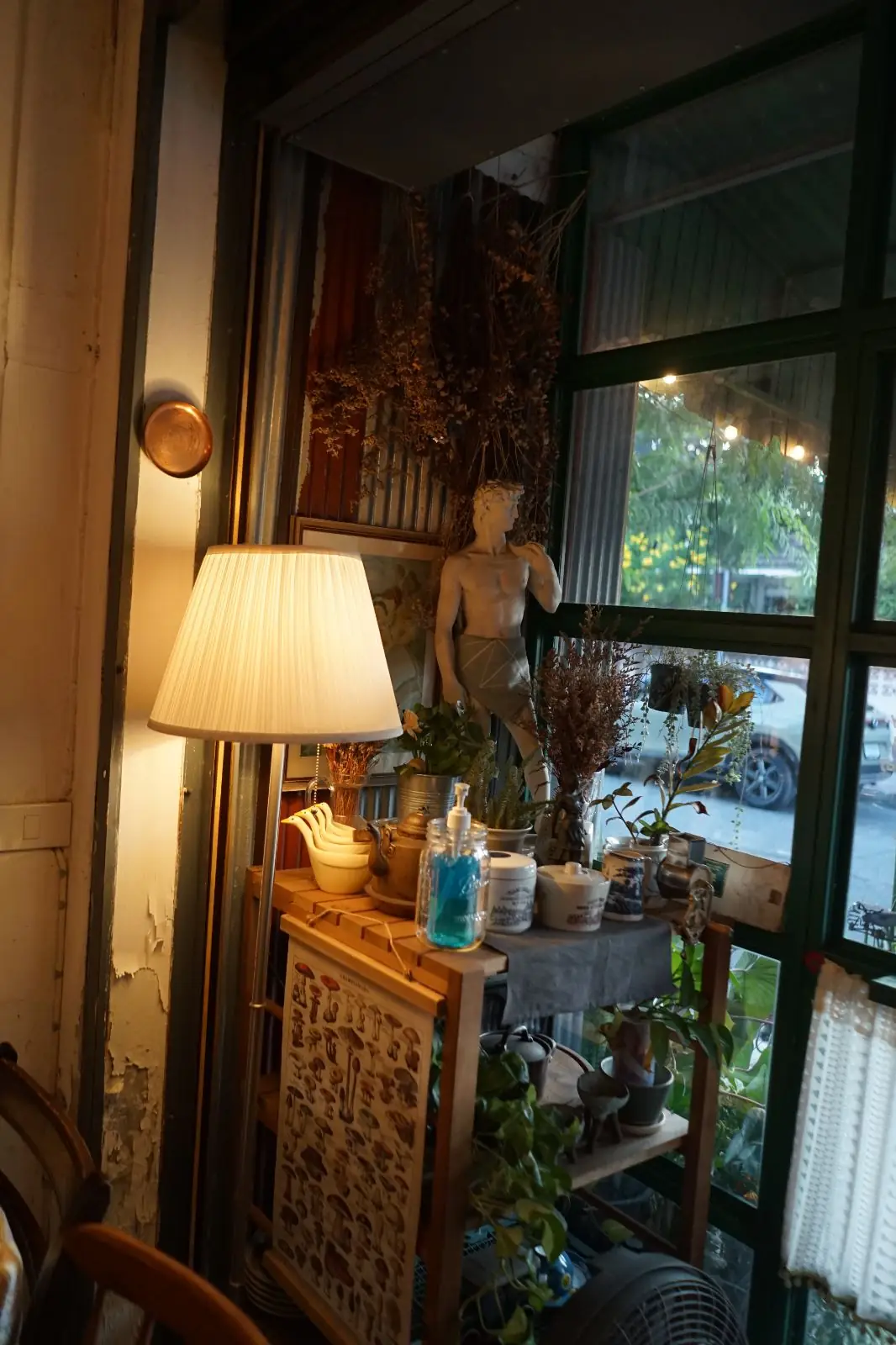 Yeast Rustic Pizza ambiance image 1