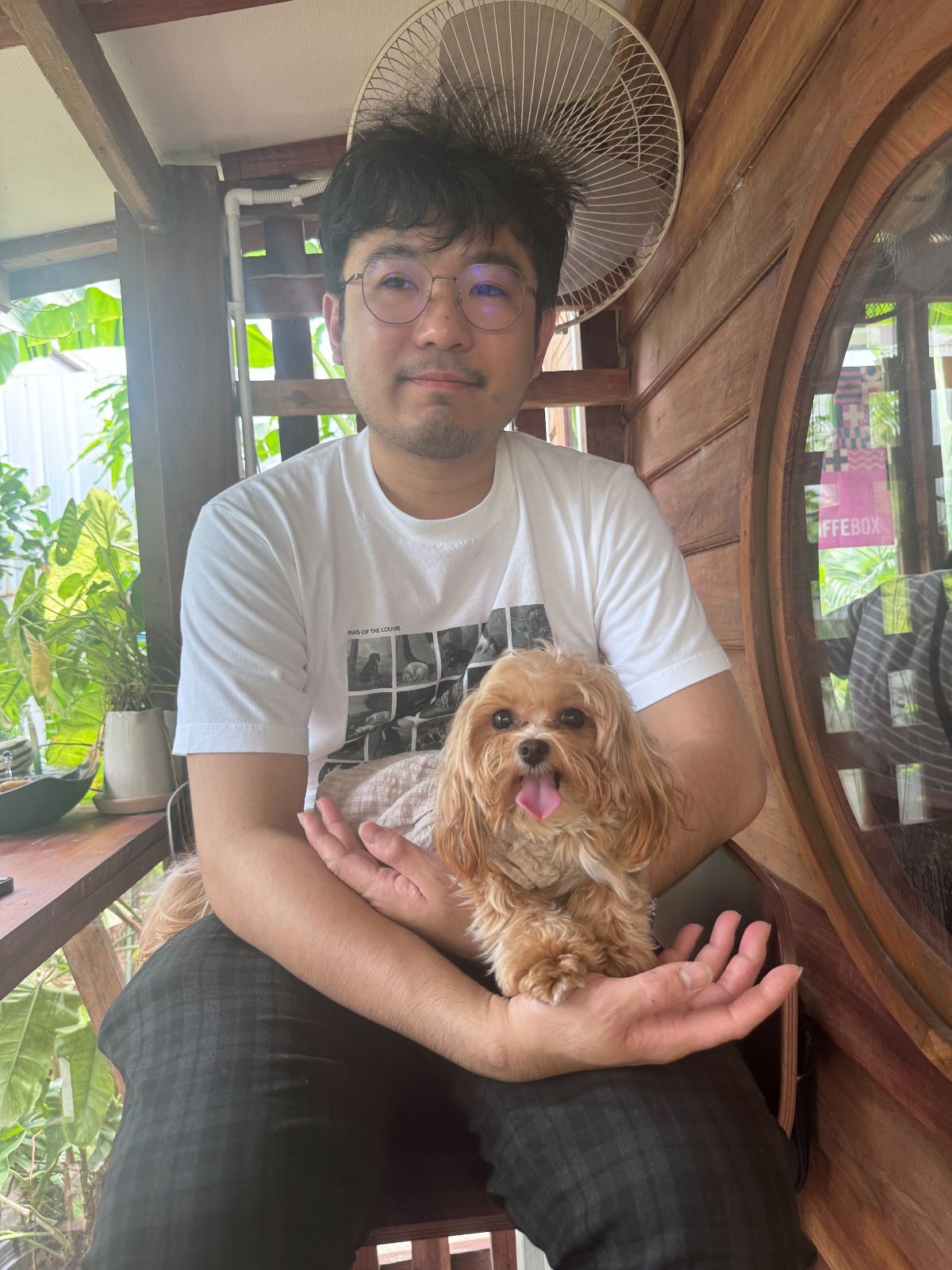 Homy in the backyard pets image 1