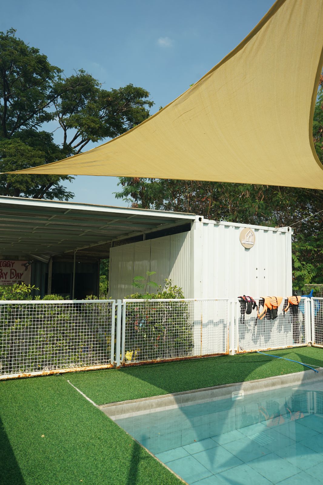 The Pethouse hero image 49