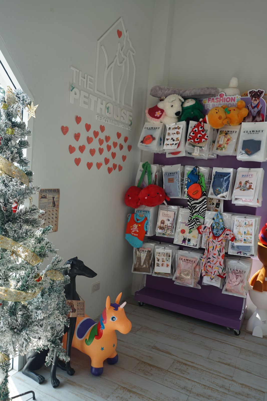 The Pethouse hero image 36