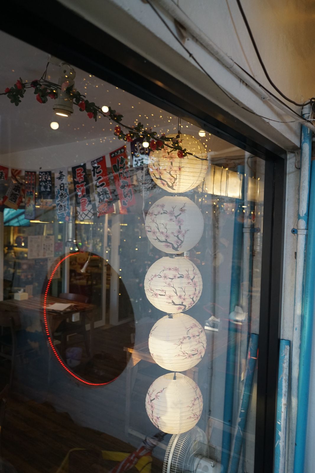 เตาย่างถ่าน ambiance image 4