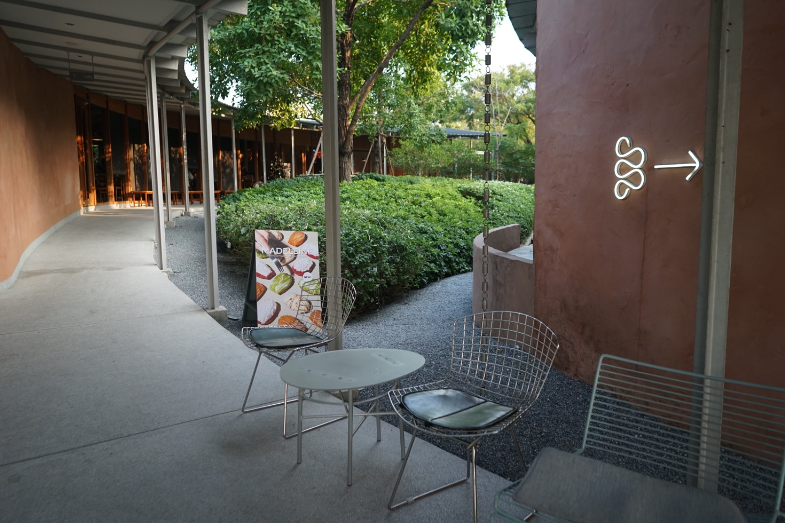 Horme Cafe overall image 10