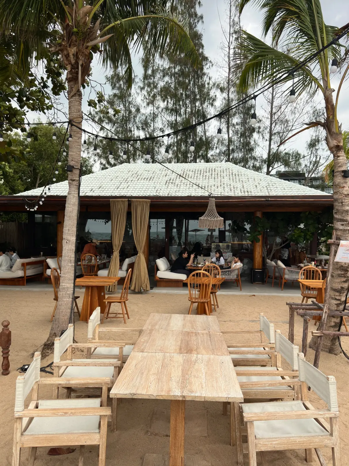 Pink Salmon Beach House overall image 1