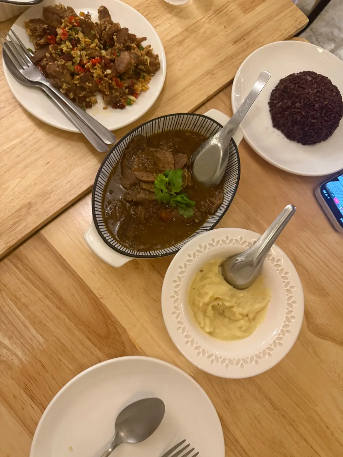 อยู่บ้าน อีทเทอรี่ food image 8