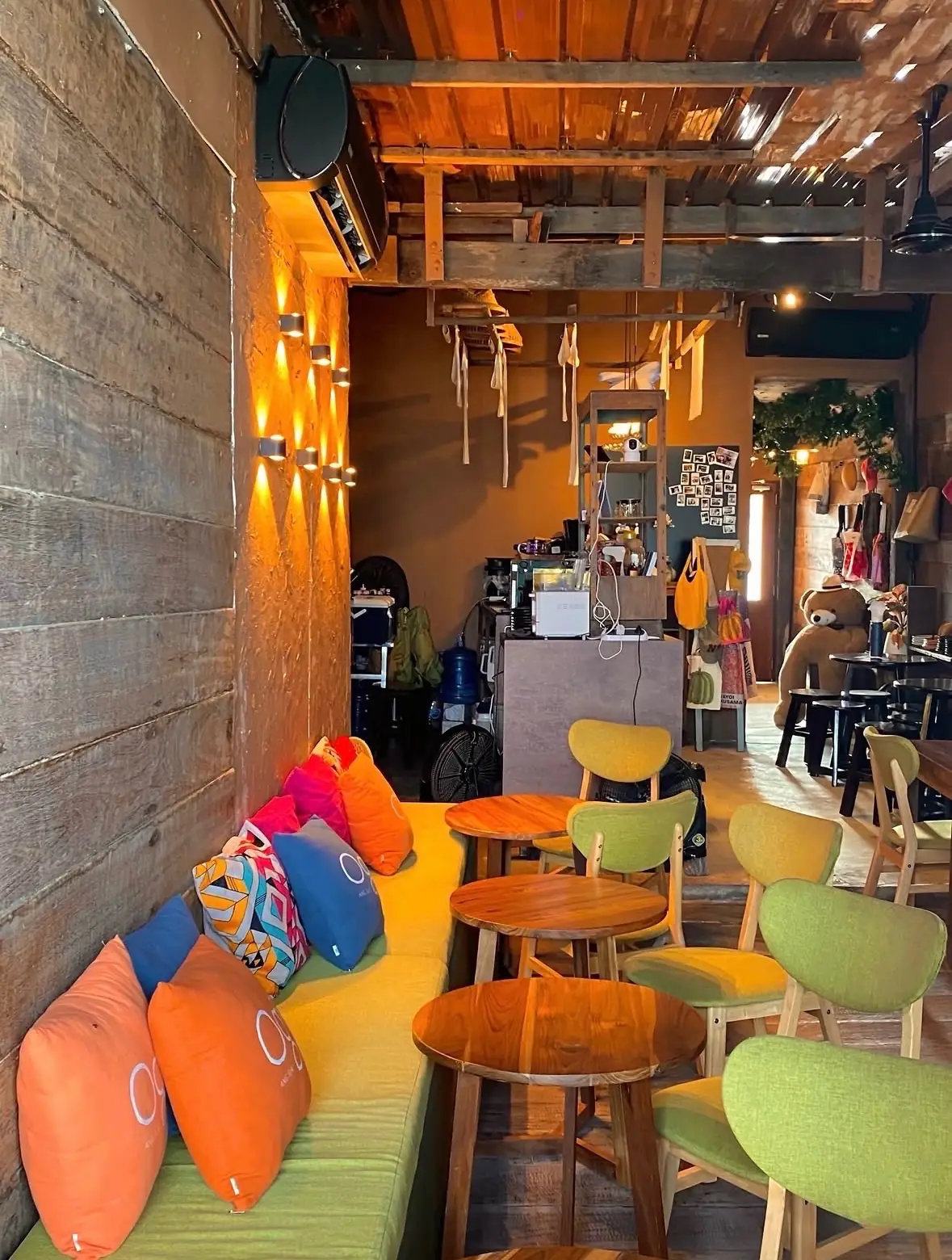 Ogi Bake & Bar overall image 2