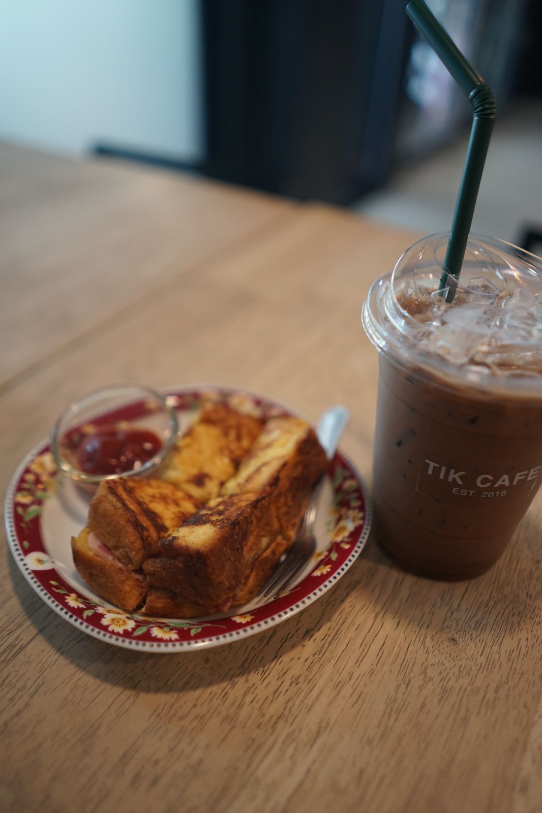 TIK Cafe food image 1