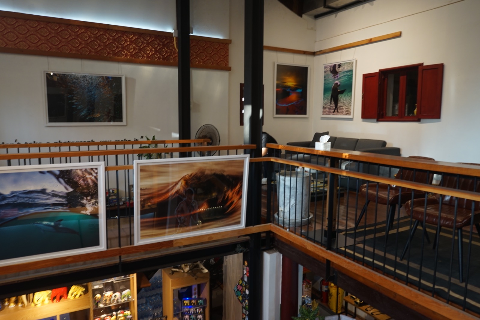 Photohostel & Photocafe overall image 8