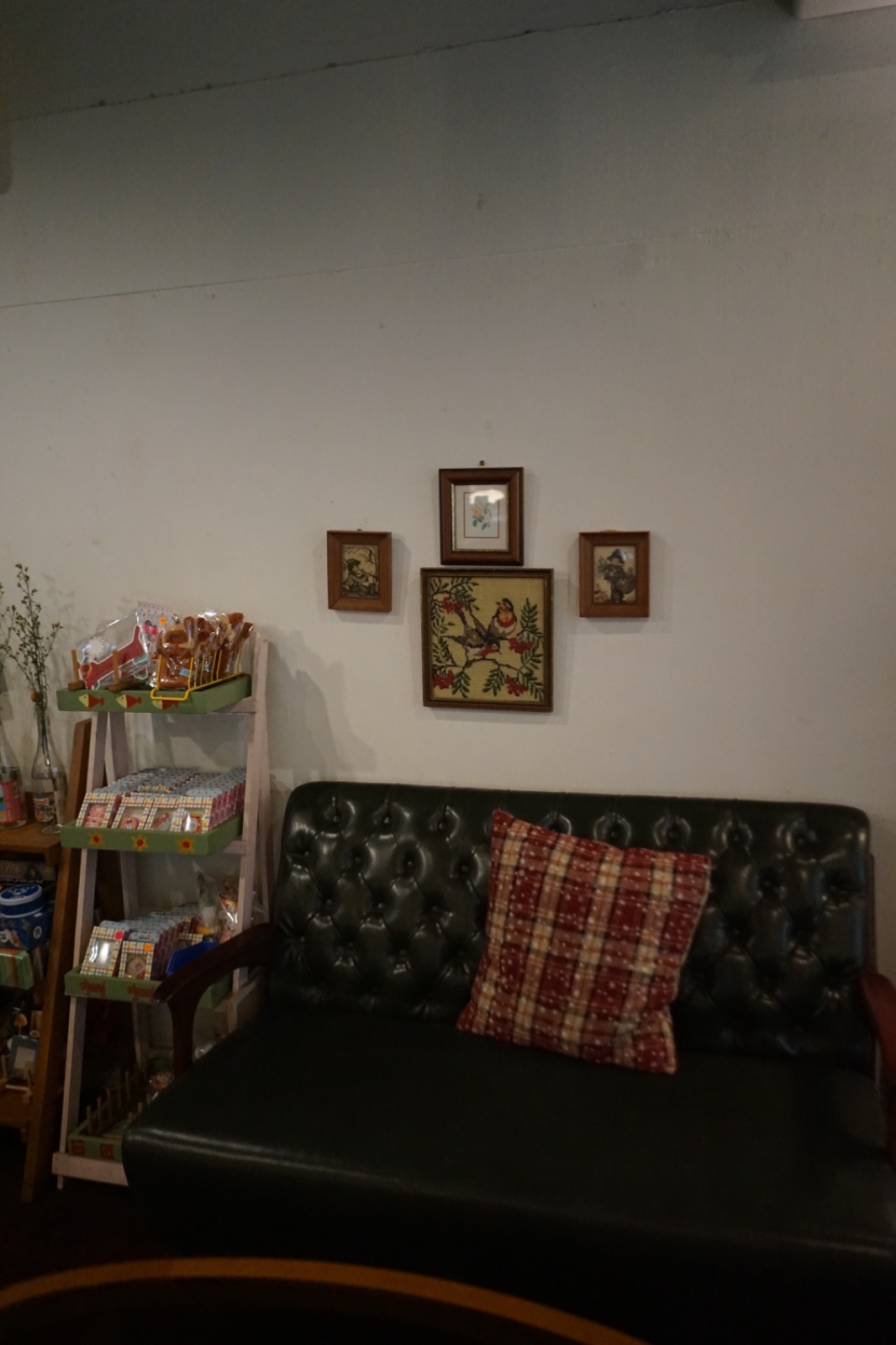 Knock Knock ambiance image 7