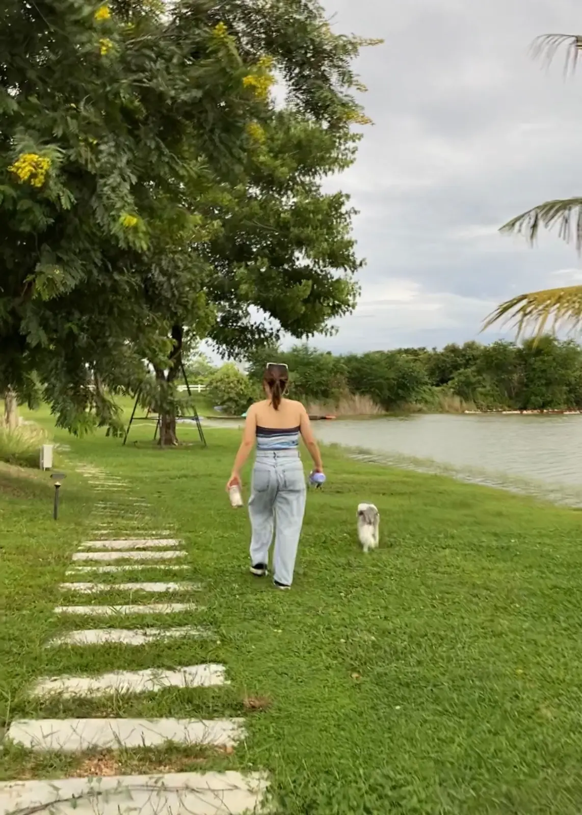 HAKO Cafe 'n Glamping ambiance image 1