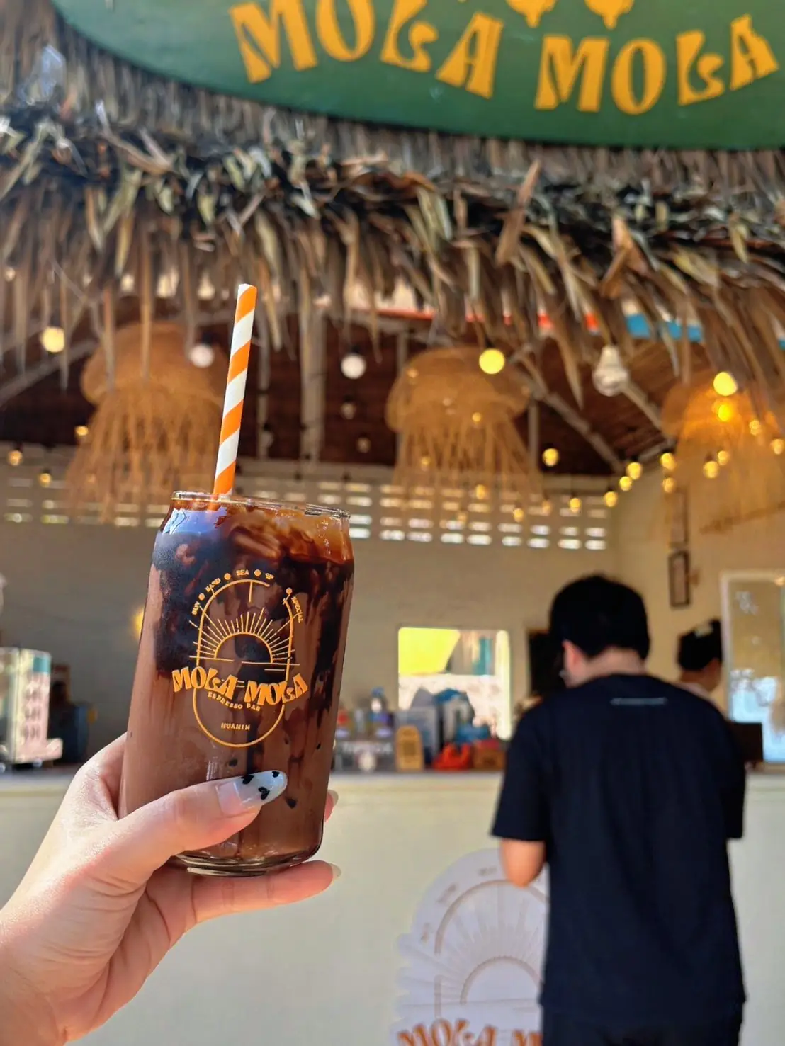 Mola mola' slowbar food image 2