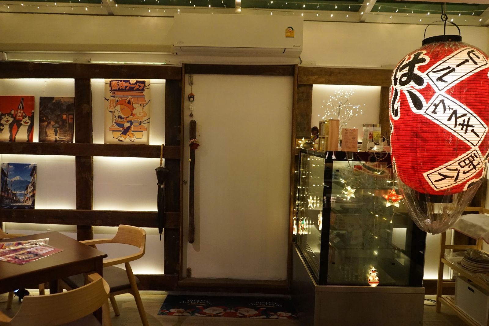 ไฮ่ ราเมน (Hai Ramen) ambiance image 1