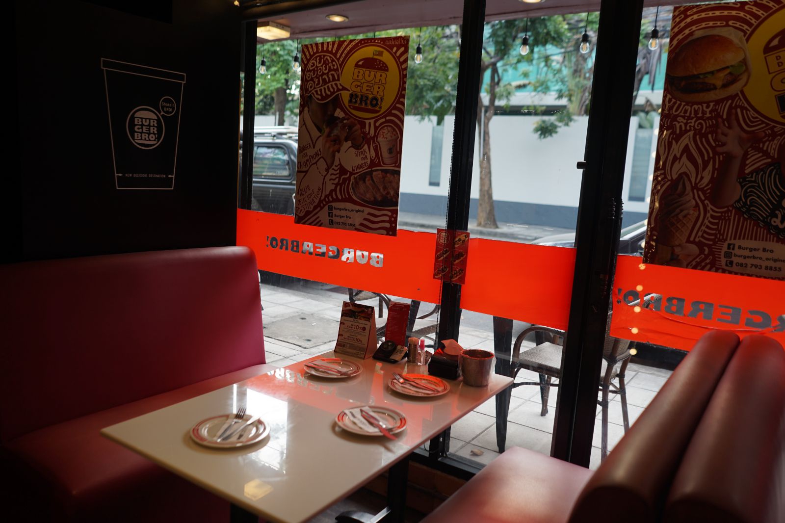 Burger Bro hero image 4