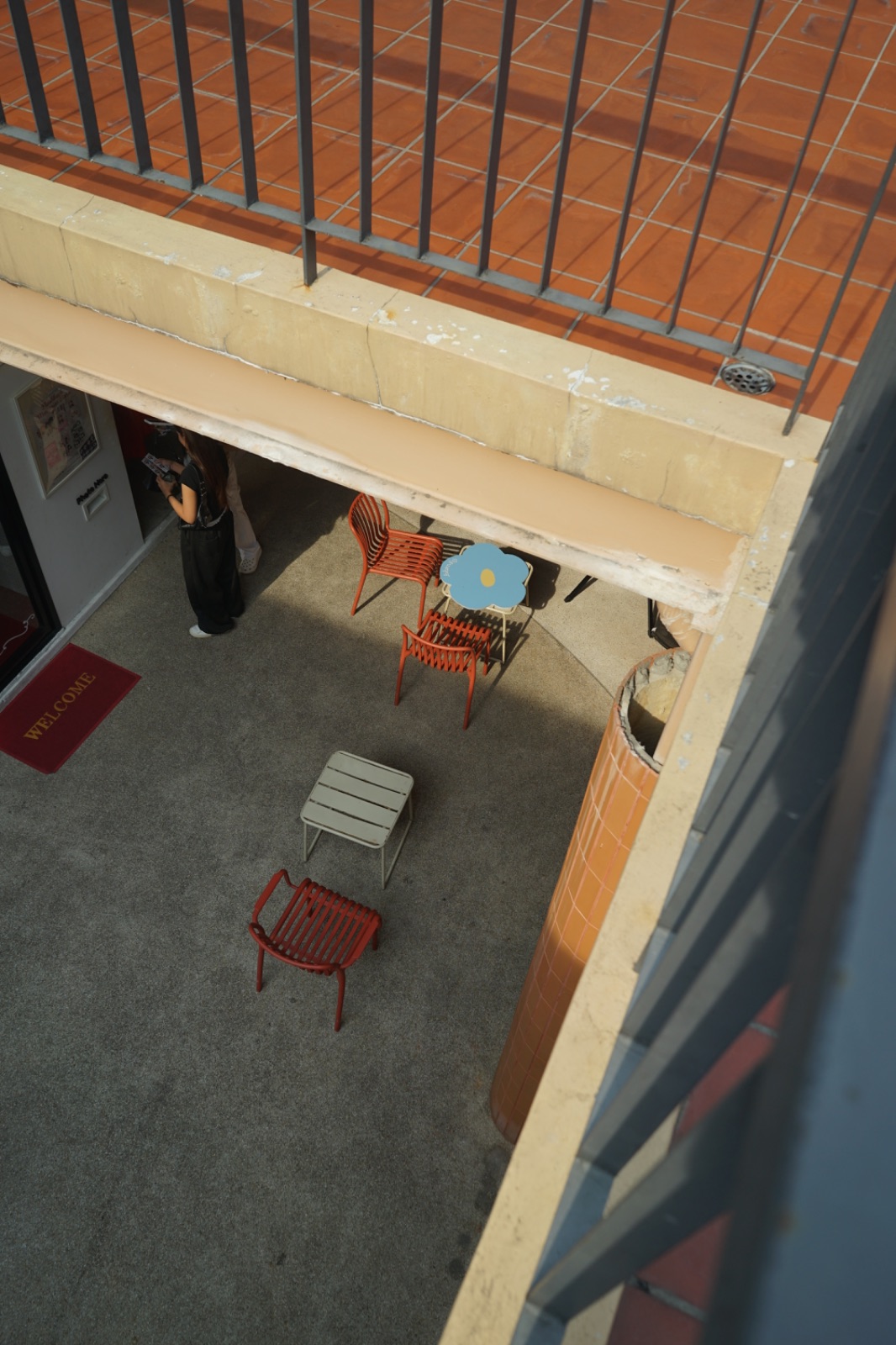 DONUT DISTURB ambiance image 2