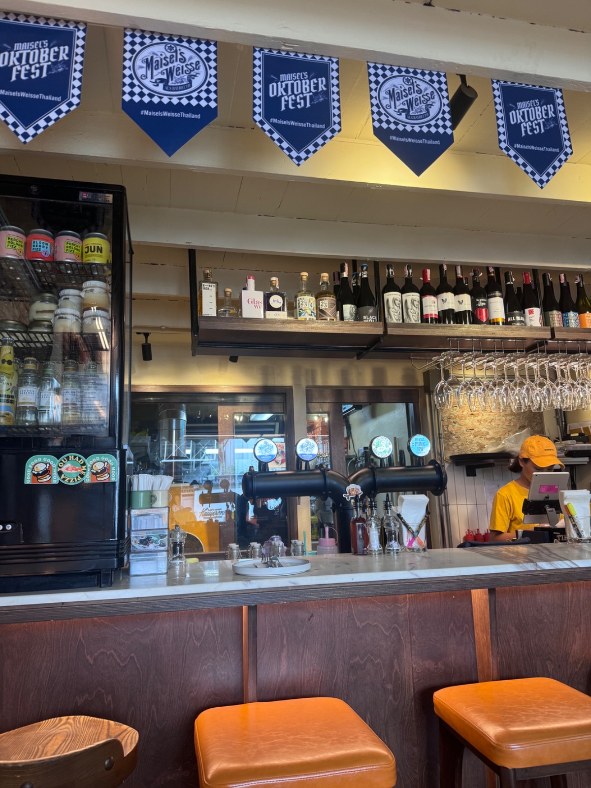 Kenny's BKK overall image 2