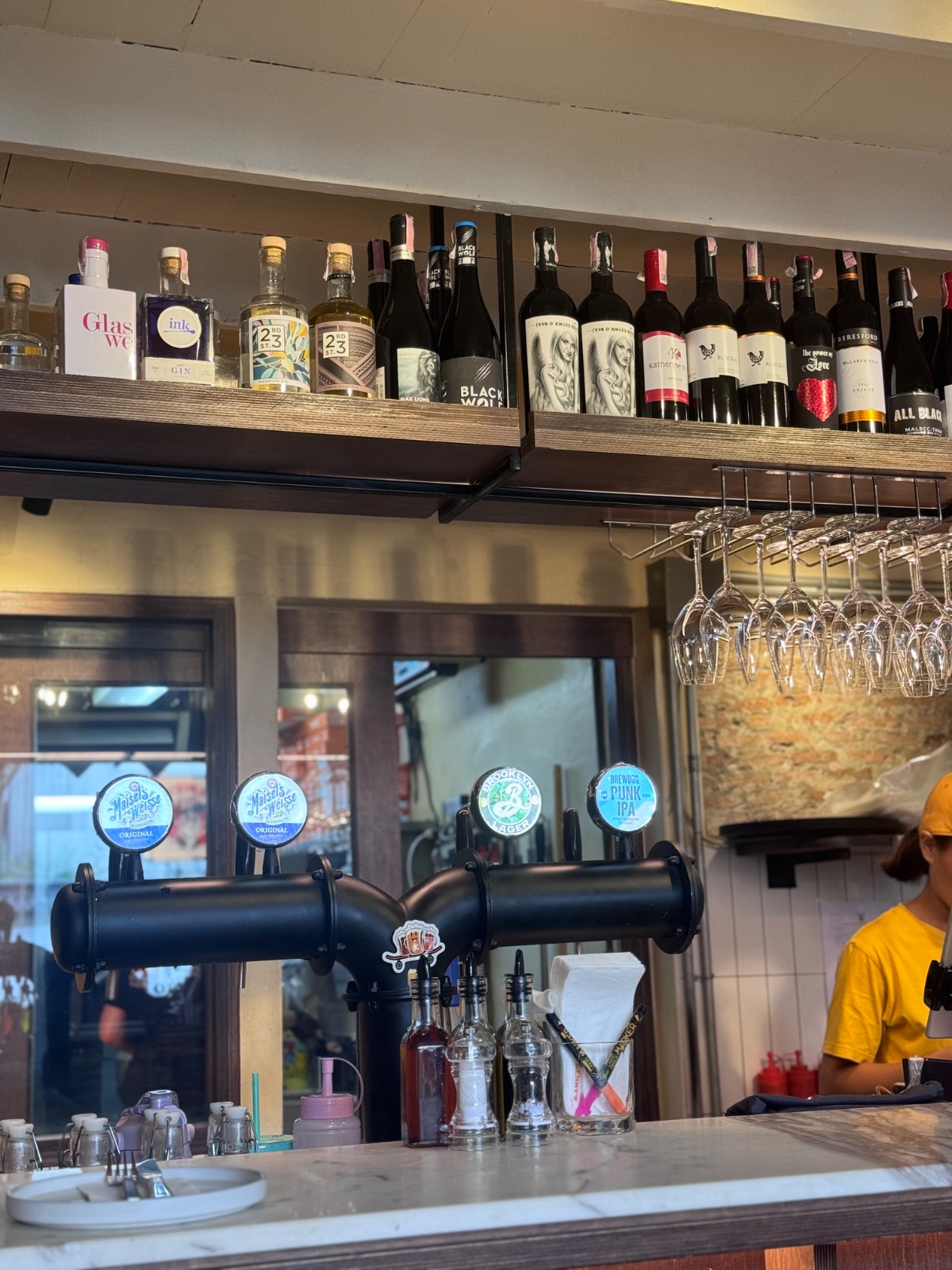 Kenny's BKK overall image 4