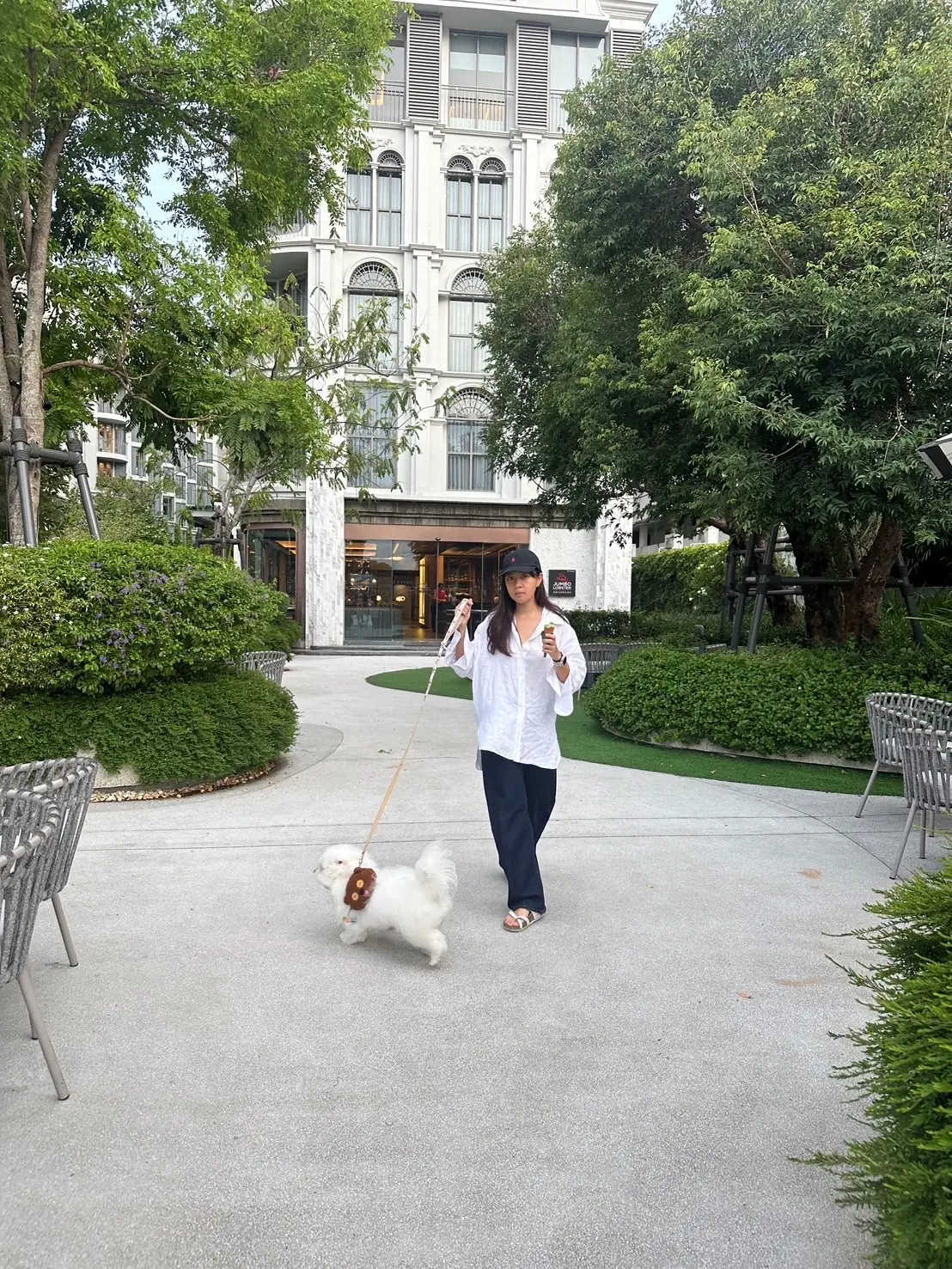 The Salil Hotel Riverside Bangkok pets image 1