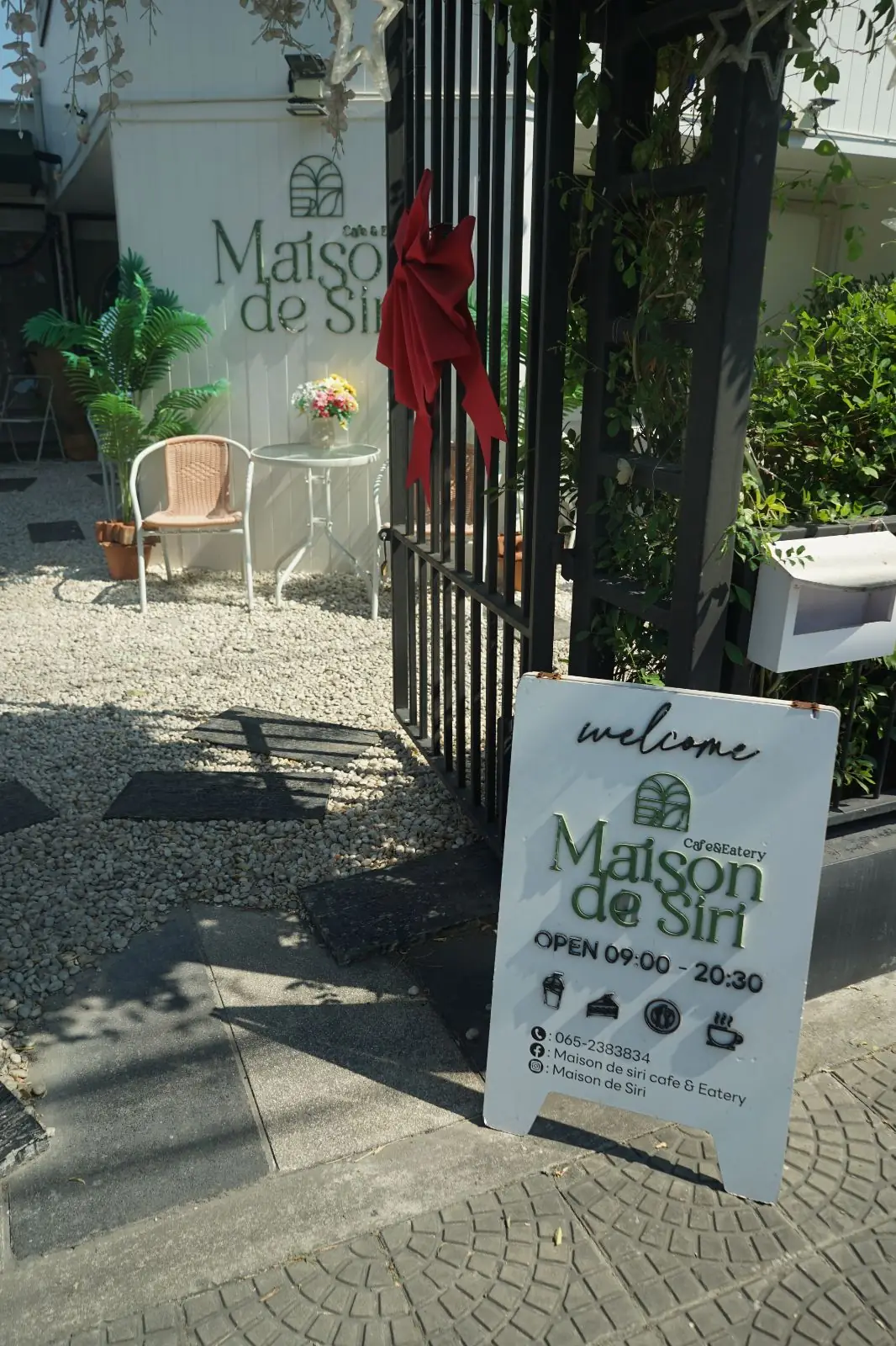 Maison de Siri Cafe & Eatery ambiance image 1