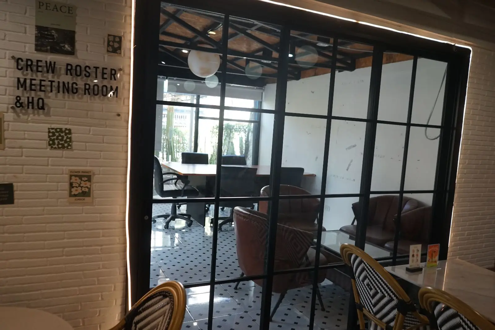 Maison de Siri Cafe & Eatery ambiance image 12