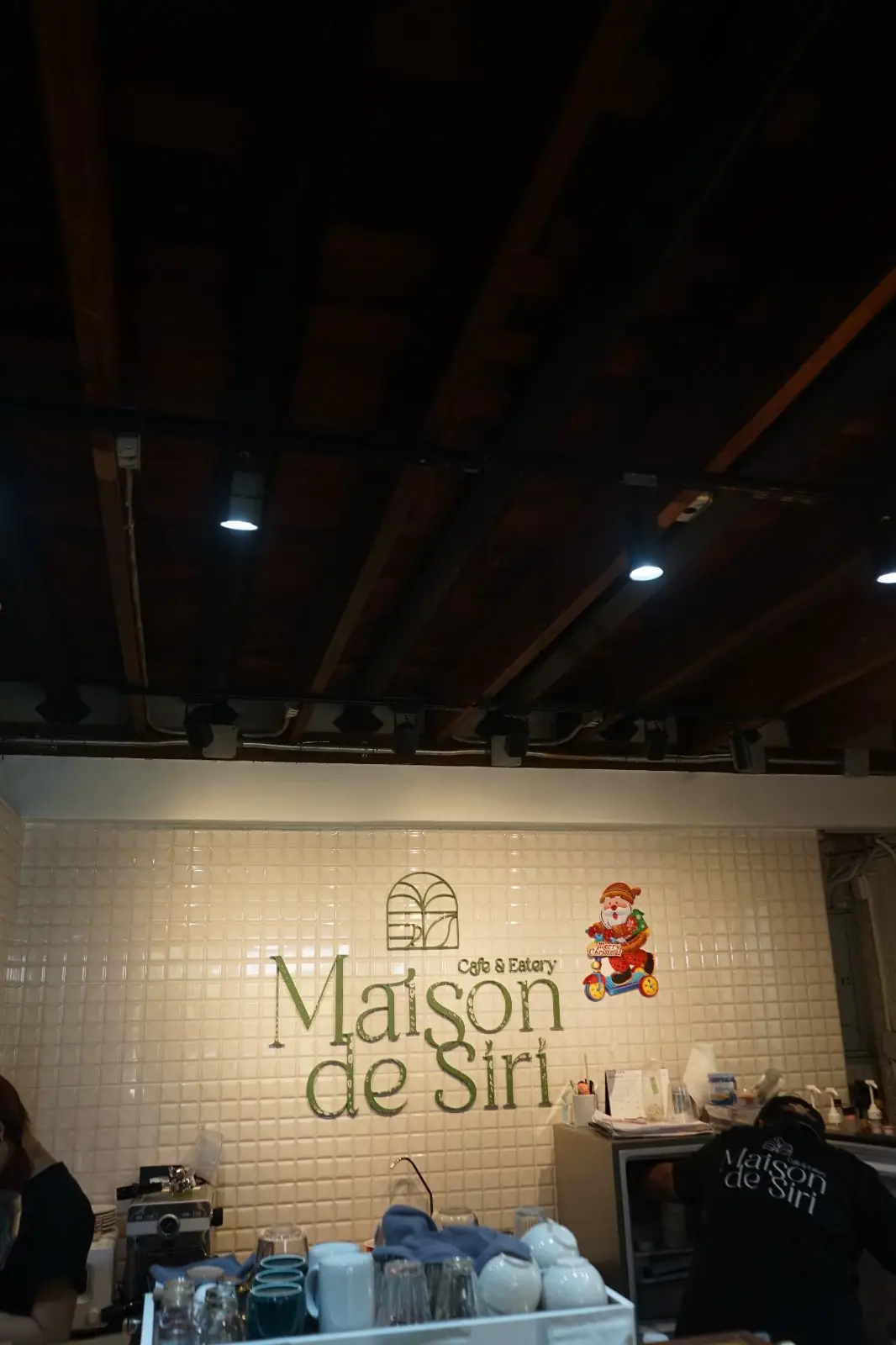 Maison de Siri Cafe & Eatery ambiance image 2