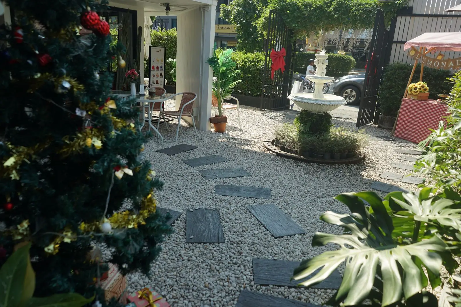 Maison de Siri Cafe & Eatery ambiance image 11