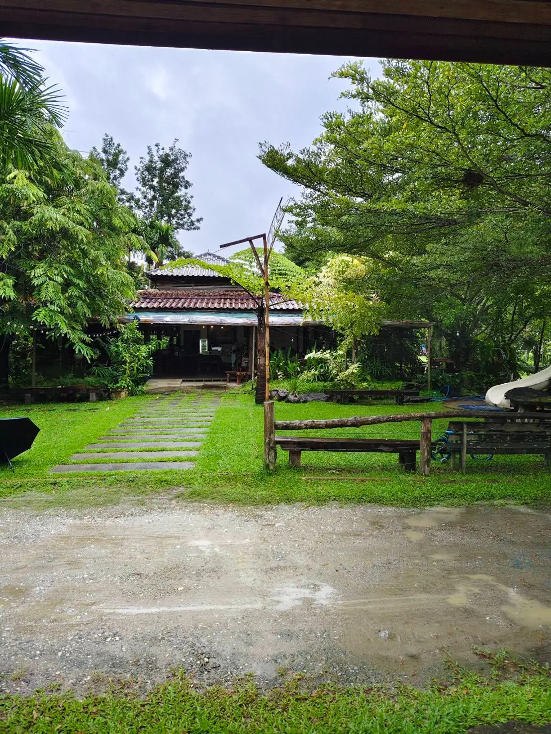Maimorn Farm cafe overall image 3