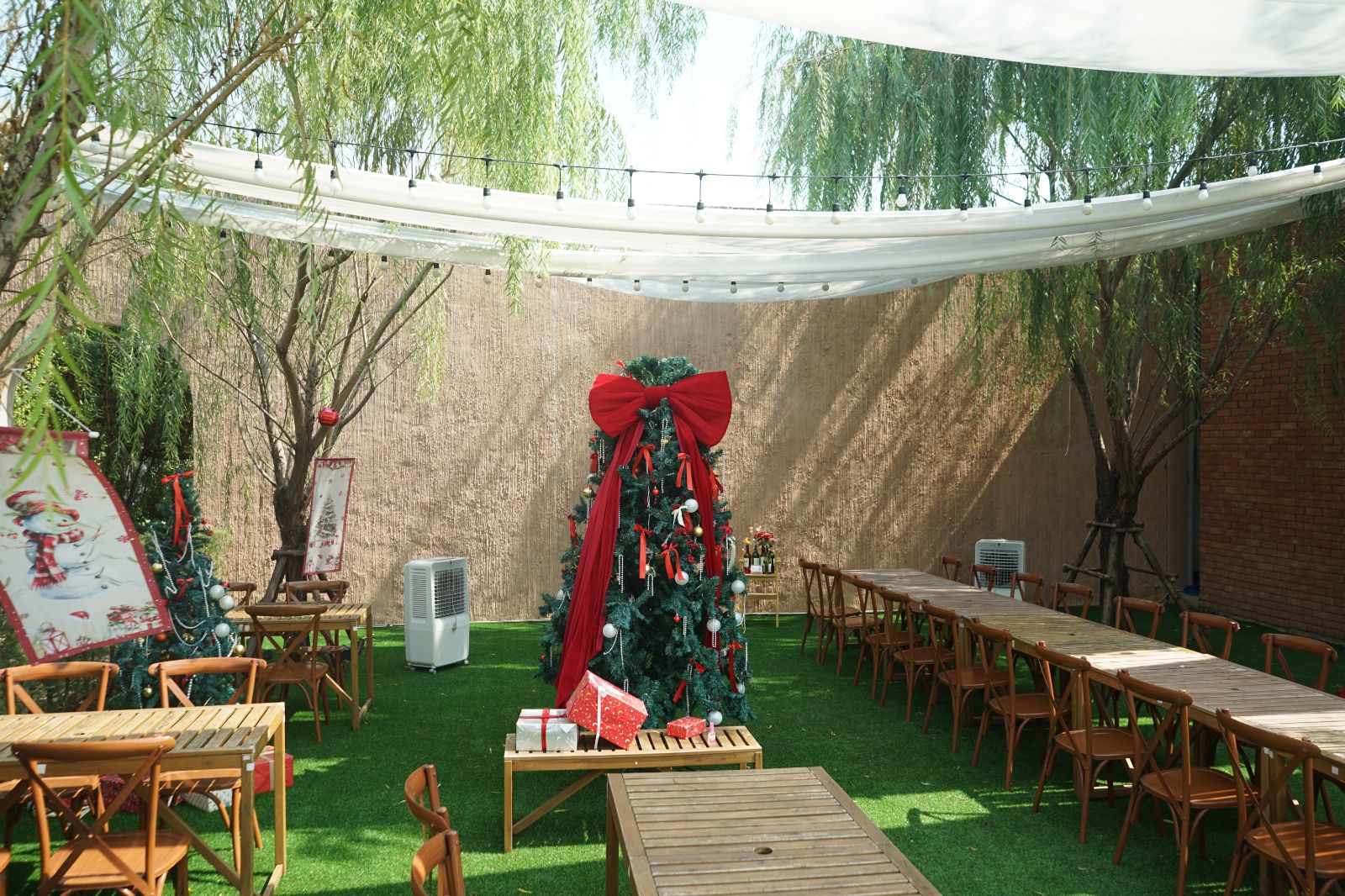 Dawn To Dusk ambiance image 10