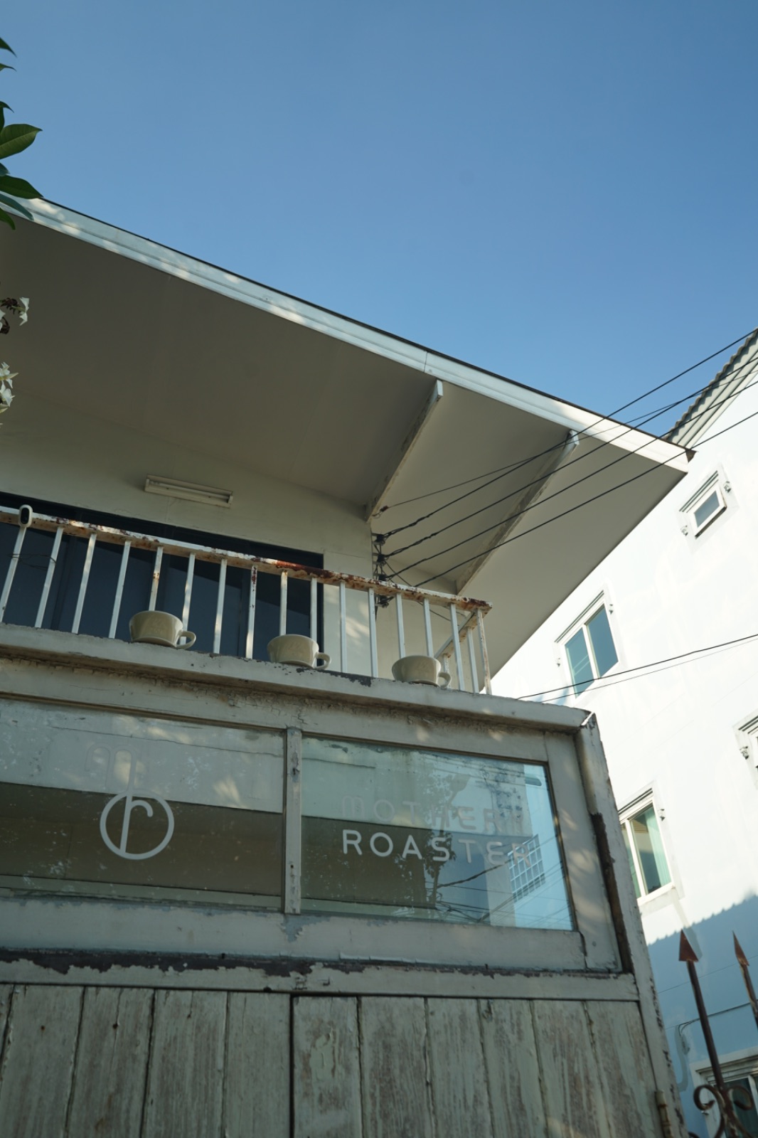 Mother Roaster Sutthisan ambiance image 2