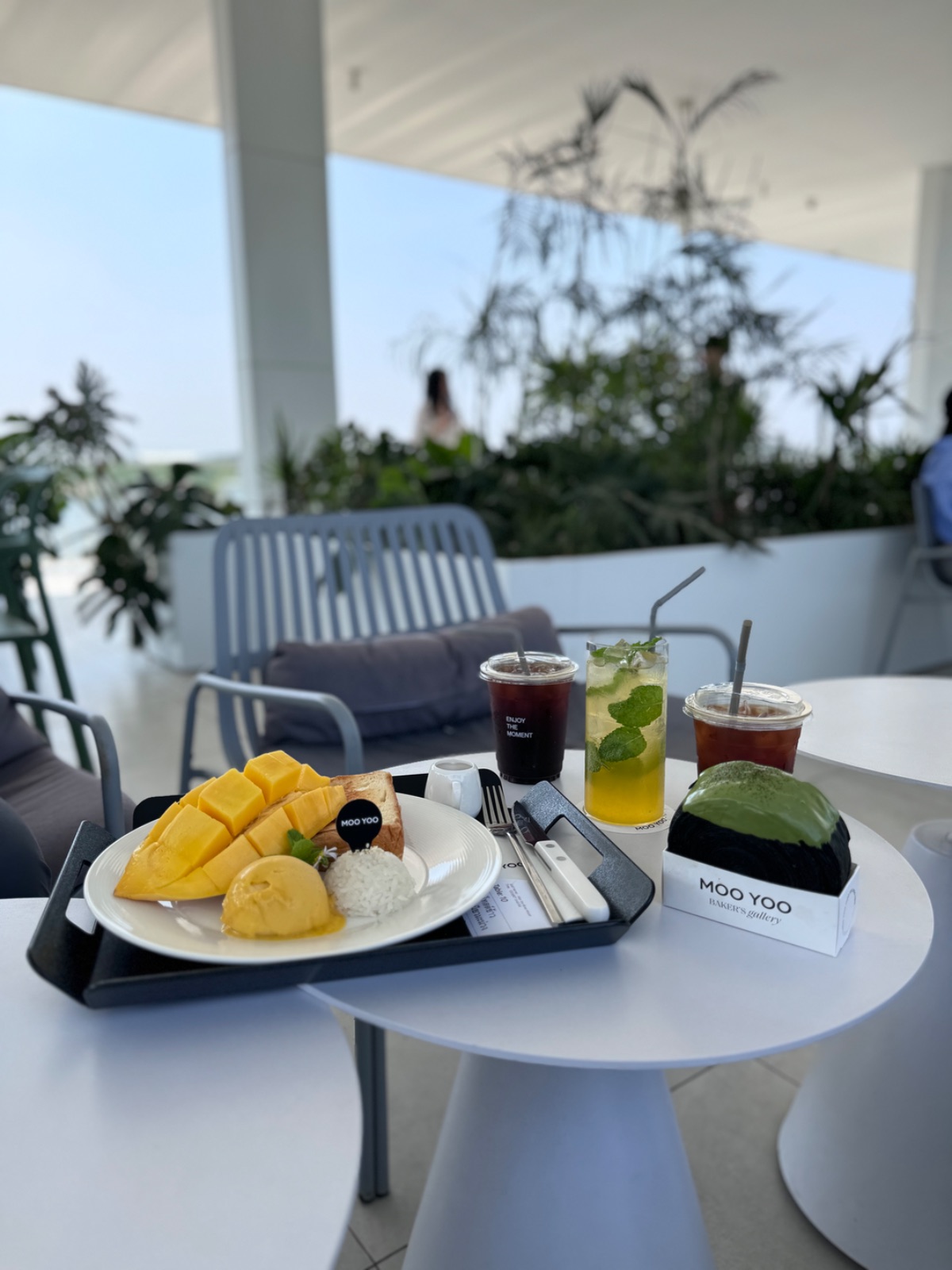 Moo Yoo Cafe food image 3