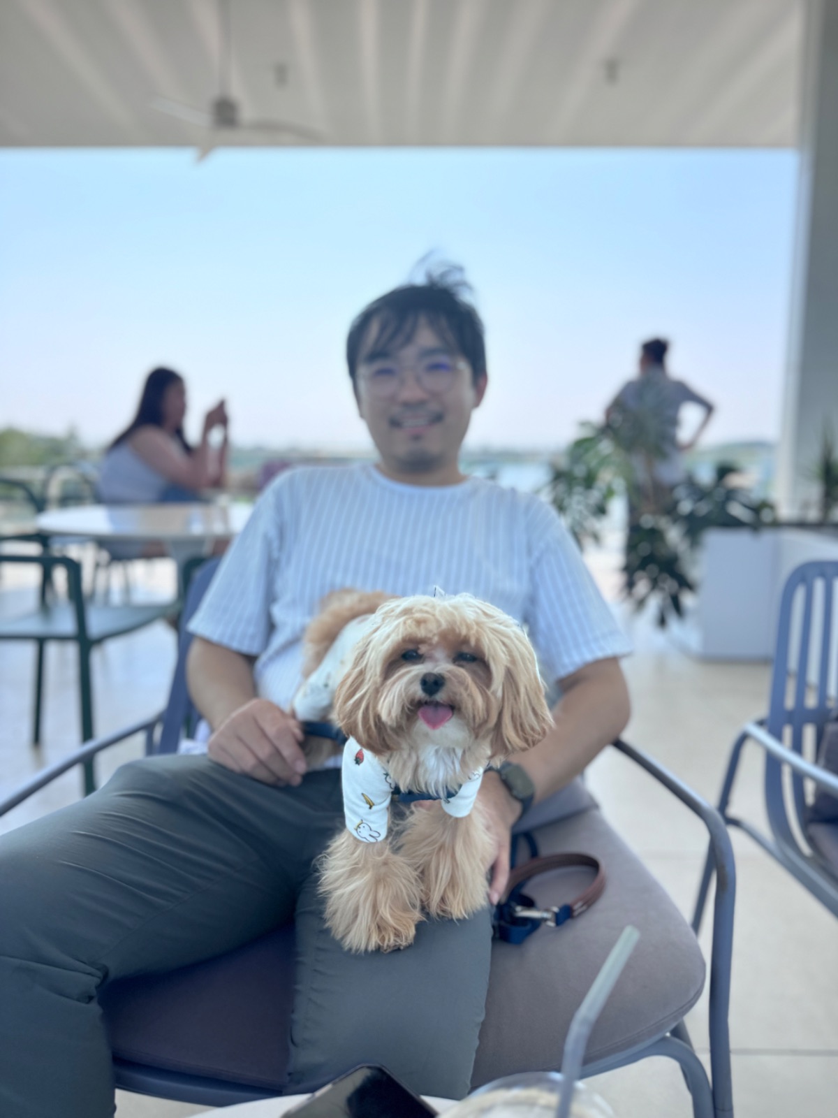 Moo Yoo Cafe pets image 2