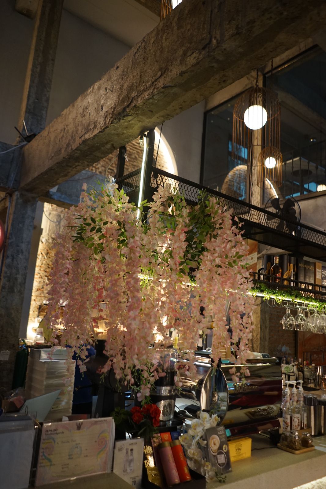 The Rabbit's Grove ambiance image 9