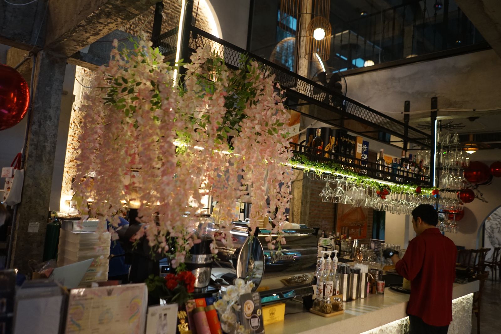 The Rabbit's Grove ambiance image 17