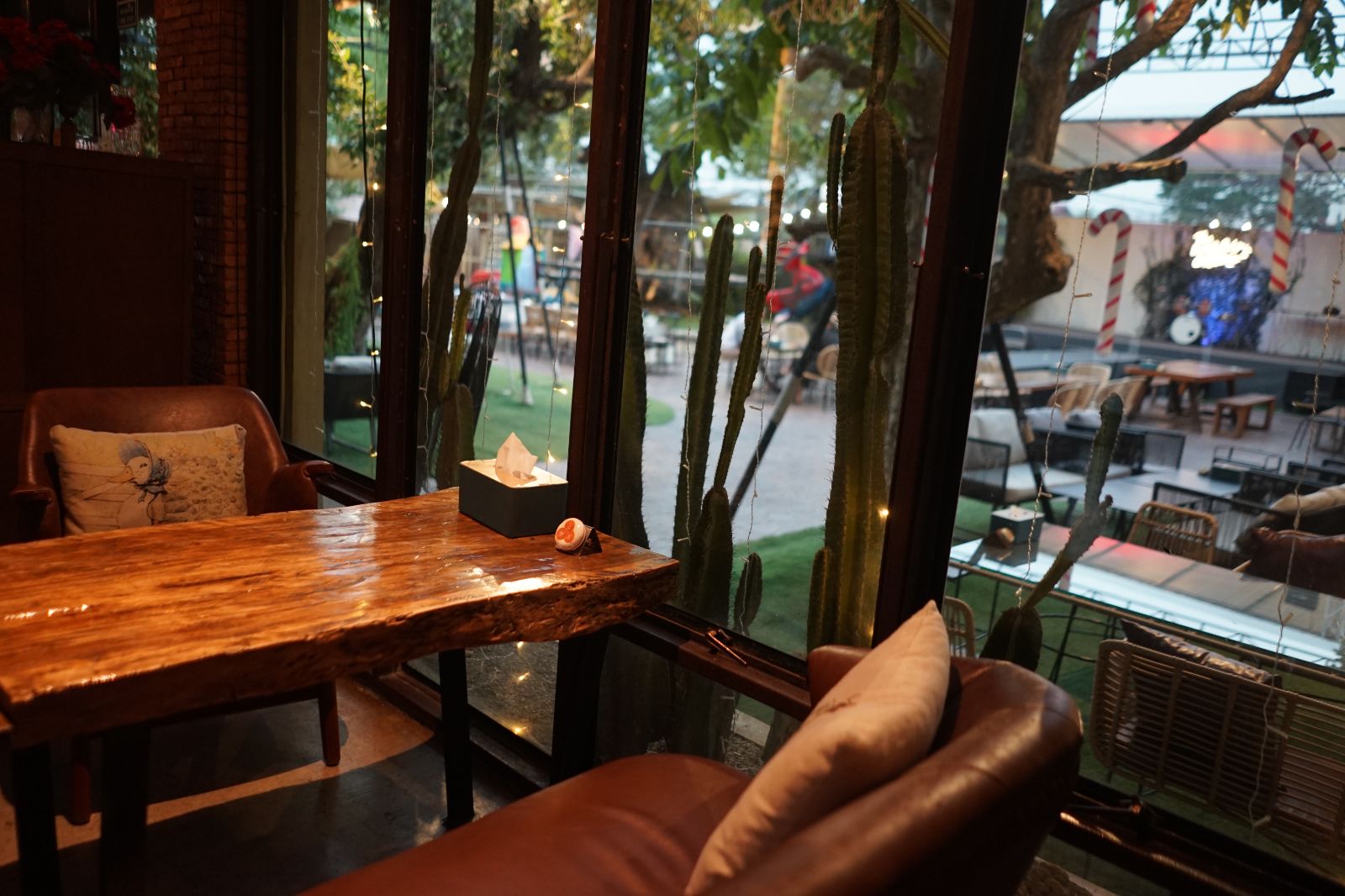 The Rabbit's Grove hero image 3