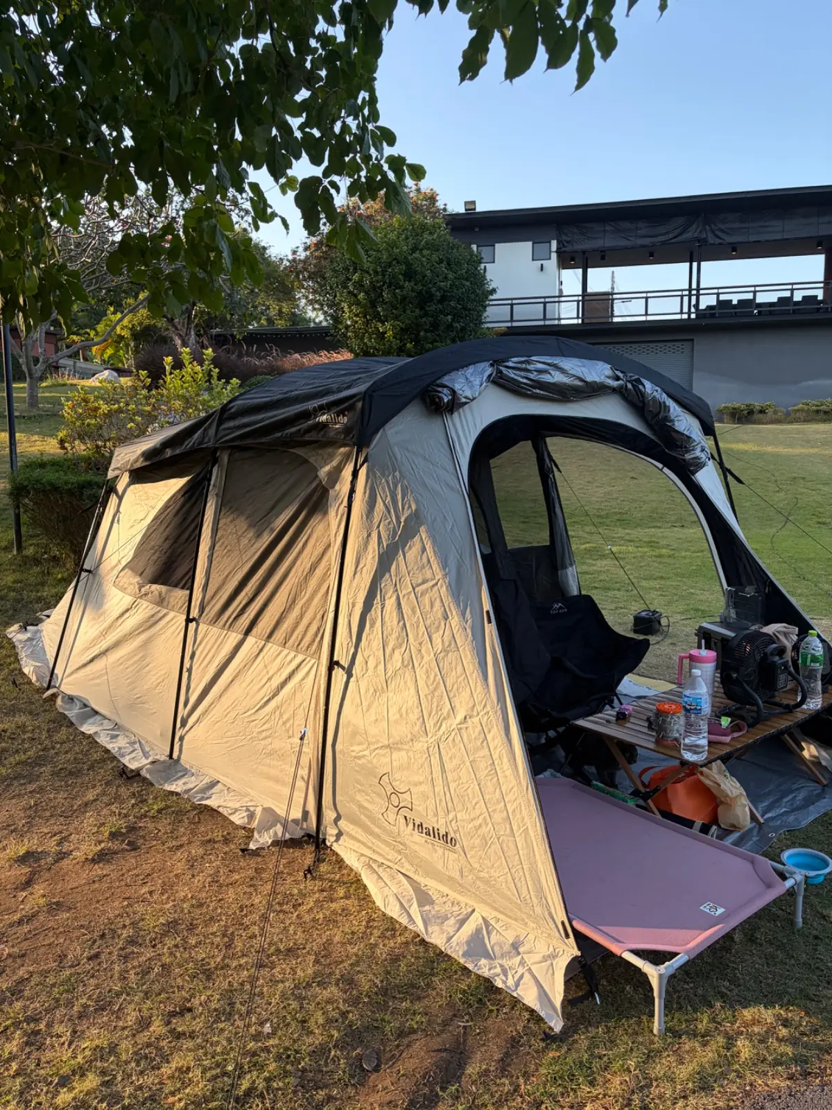 The 8ight Pool Villa & Campground amenities image 1