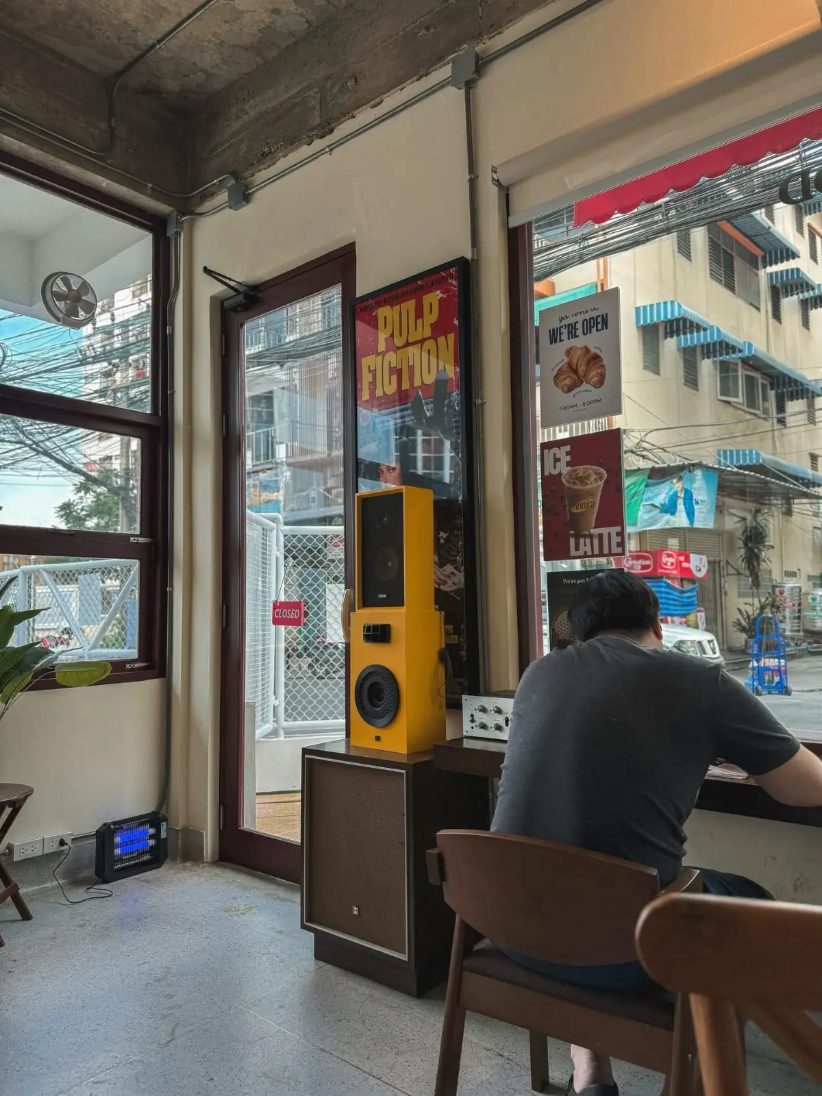 Monica Café and Bar overall image 2