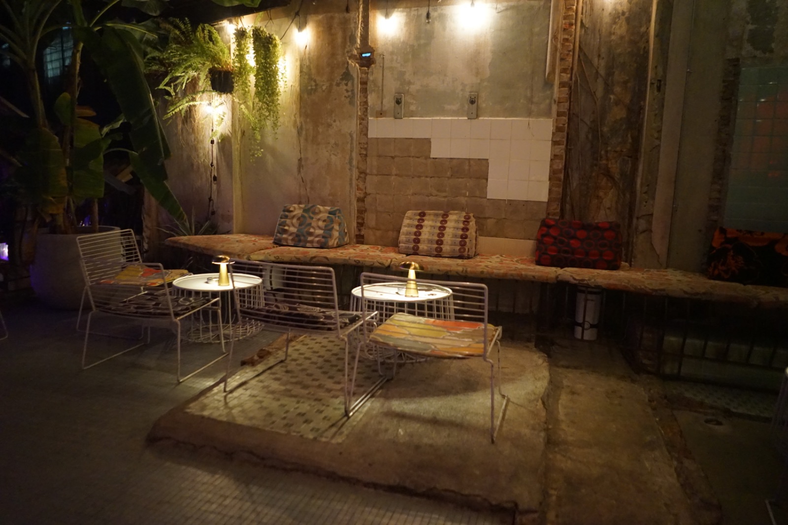 Clutch overall image 1