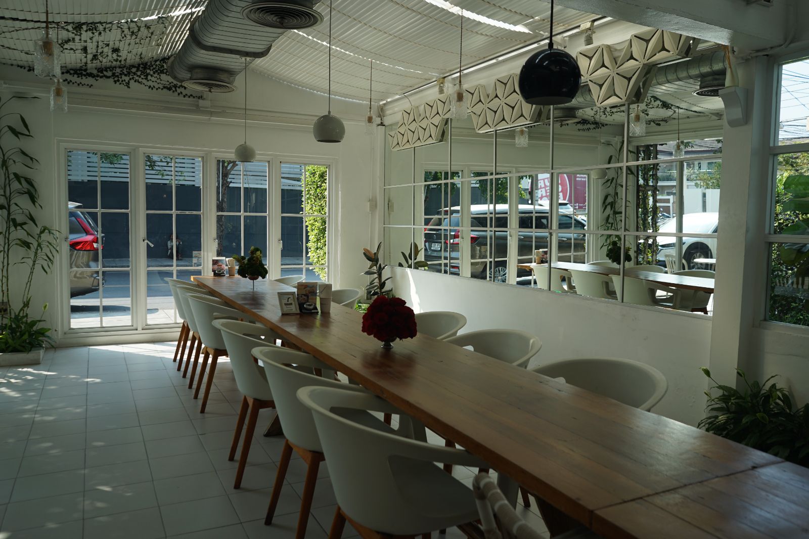 Emmie's hero image 3