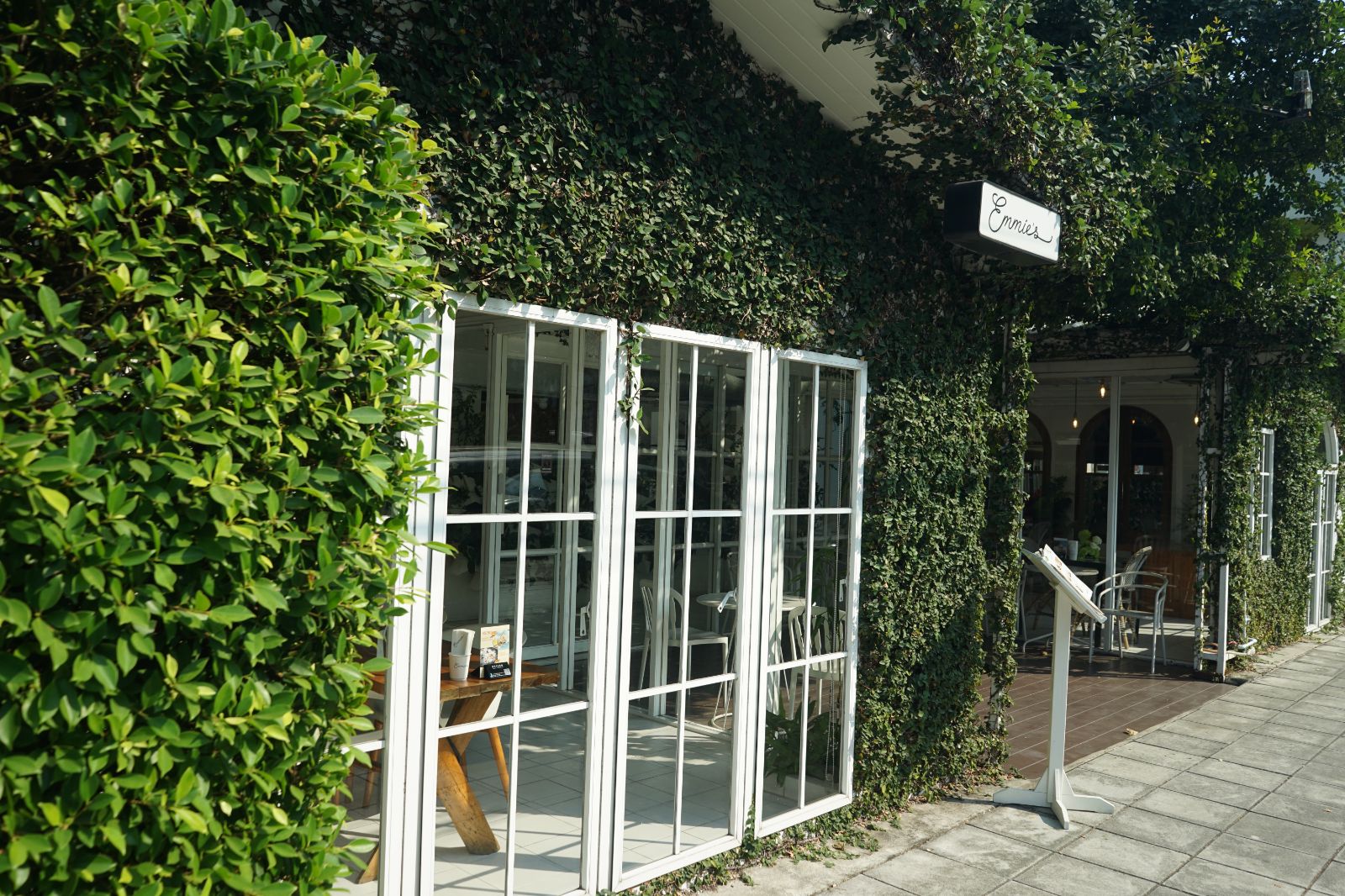 Emmie's ambiance image 7