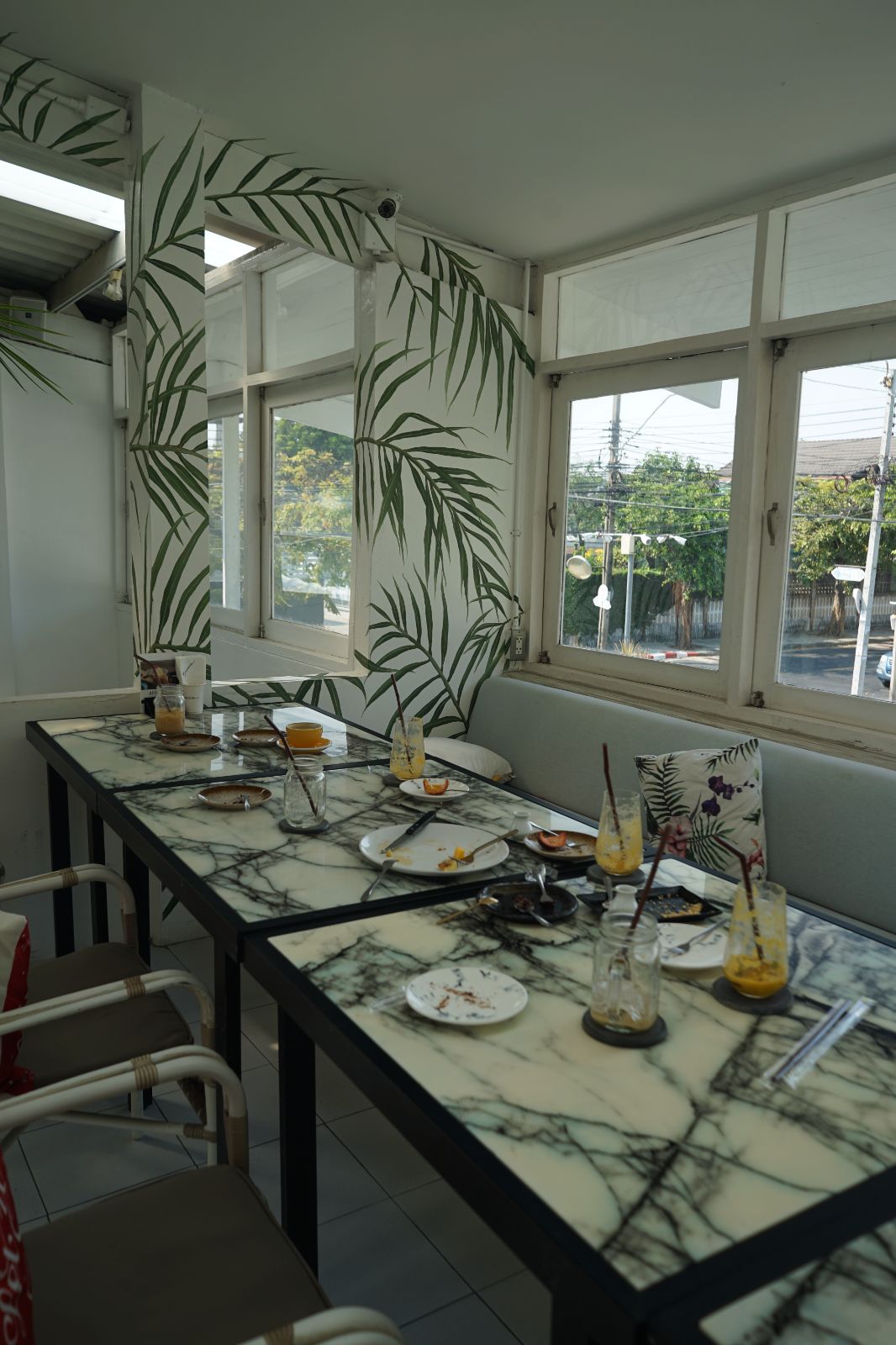 Emmie's ambiance image 23