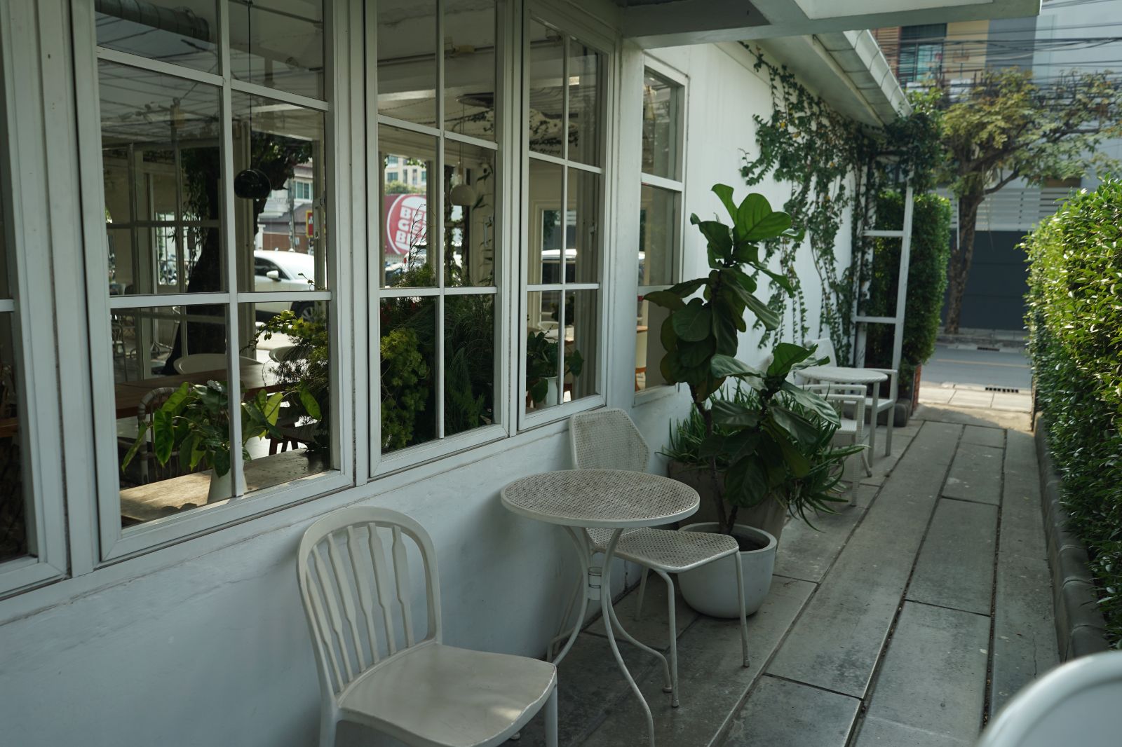 Emmie's ambiance image 11