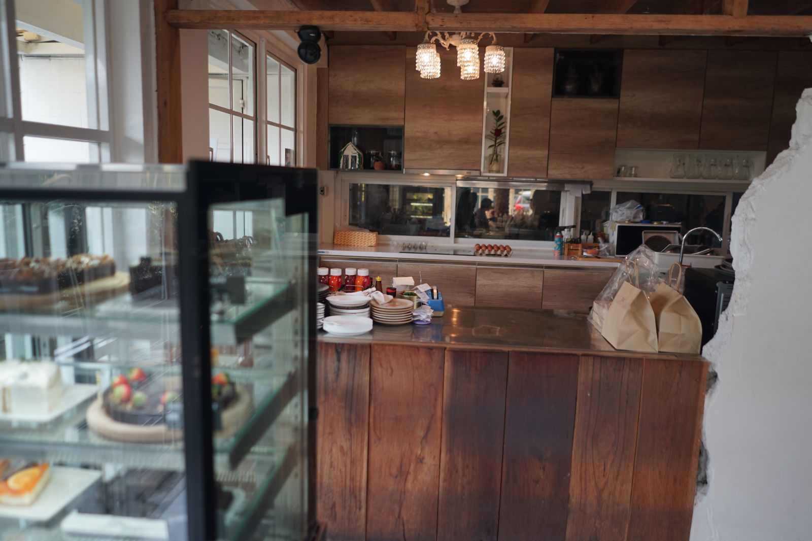 Emmie's ambiance image 4