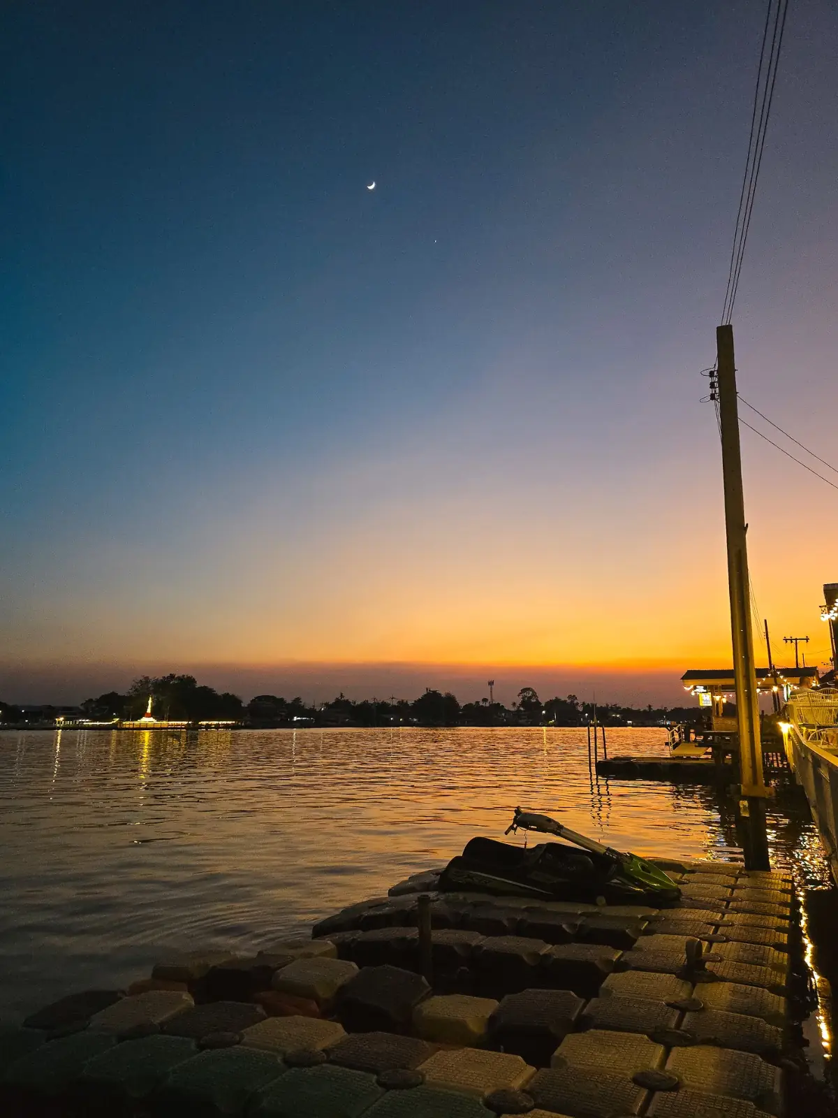 KlaiKret Cafe & Restaurant ambiance image 1