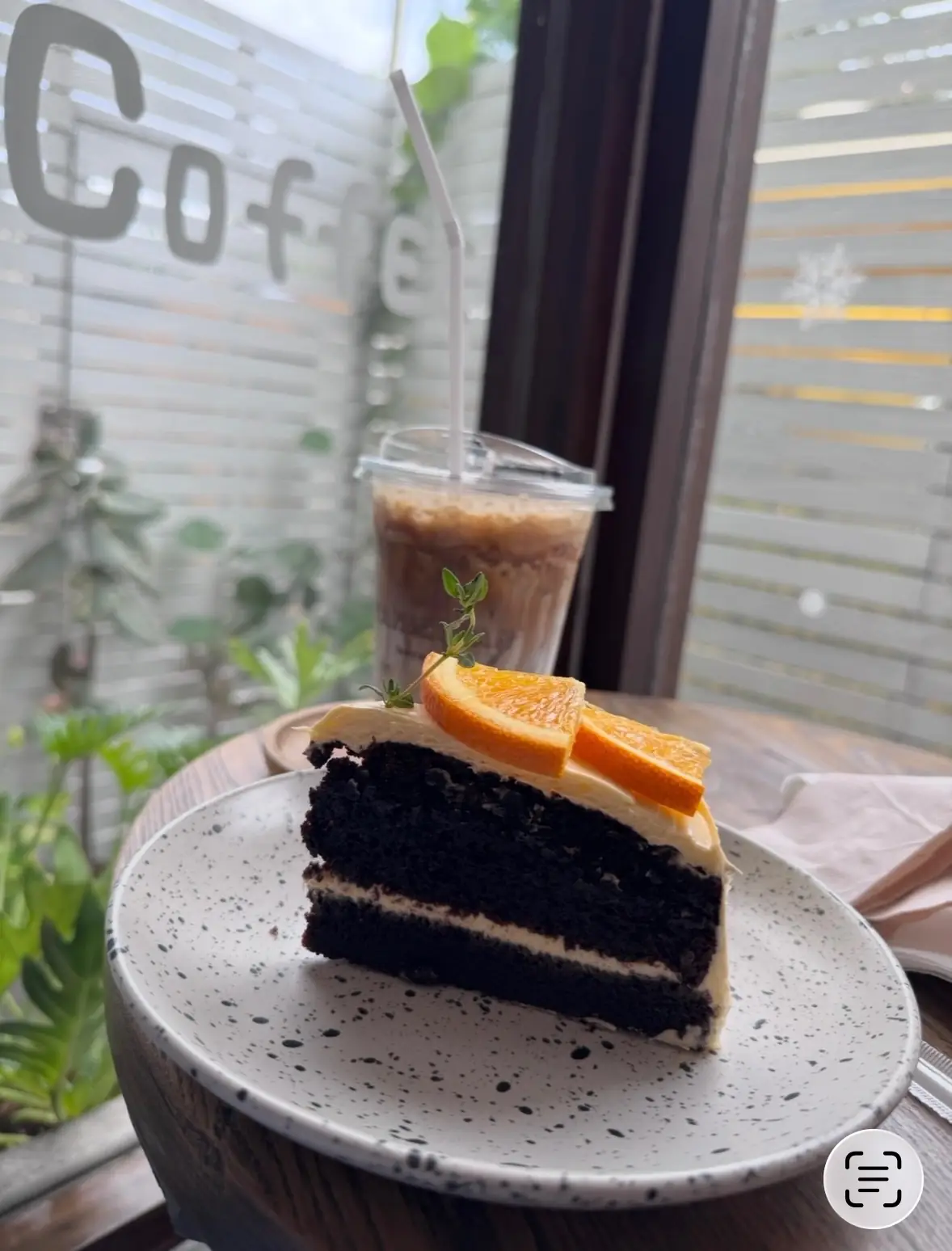 Vanillian Scent and Cafe food image 1