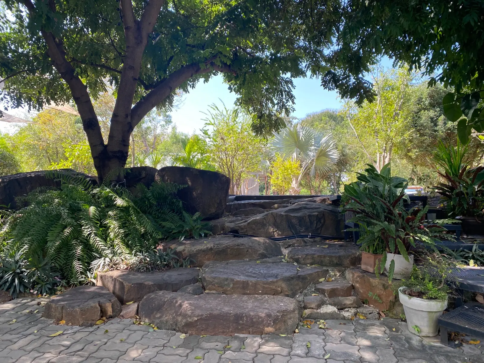 Nabnam space ambiance image 1