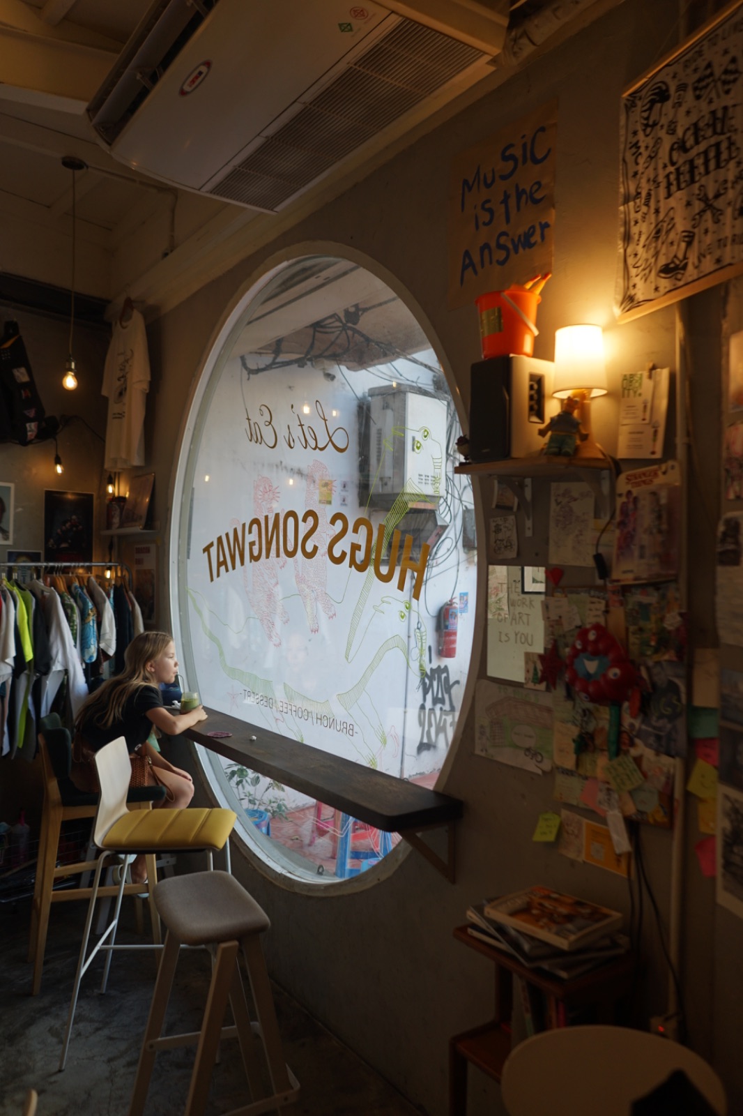 Sunset Coffee Roaster - Talat Noi hero image 2