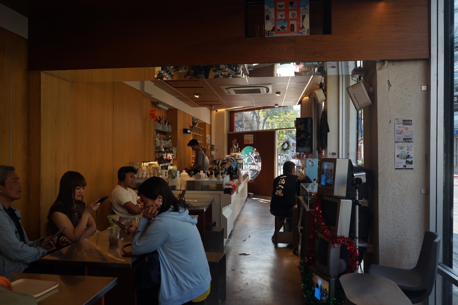 Sunset Coffee Roaster - Talat Noi overall image 2