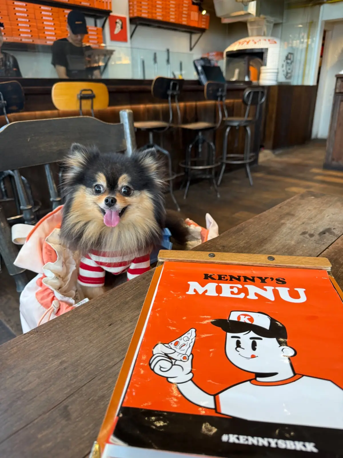 Kenny's BKK - Sukhumvit 31 pets image 4